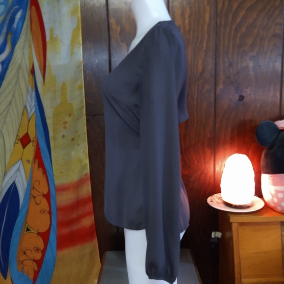 Size S Maurice Gray open back chiffon long sleeve chiffon blouse - Picture 6 of 10